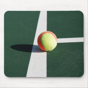 Tennis - On the line Mouse Pad