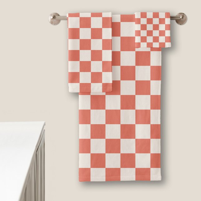 Terracotta and Cream Chequered Pattern Bath Towel Set (Terracotta and Cream Checkered Pattern Bath Towel Set in situ)