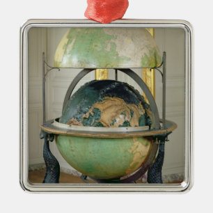 Terrestrial and celestial globe metal tree decoration