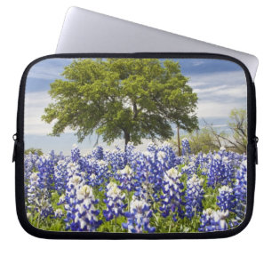 Texas bluebonnets(lupinus texensis) and oak laptop sleeve