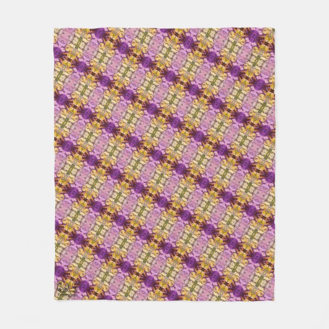 Texture #2.1 of the work Pineapple Fleece Blanket (Front)