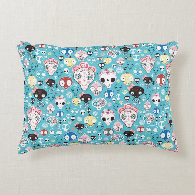 Texture laughing skull decorative cushion (Front)