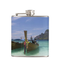 Thailand, Phi Phi Don Island, Yong Kasem beach,