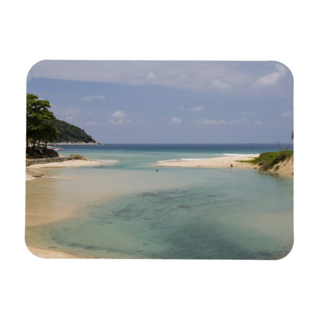 Thailand, Phuket, Nai Harn beach. Magnet (Horizontal)