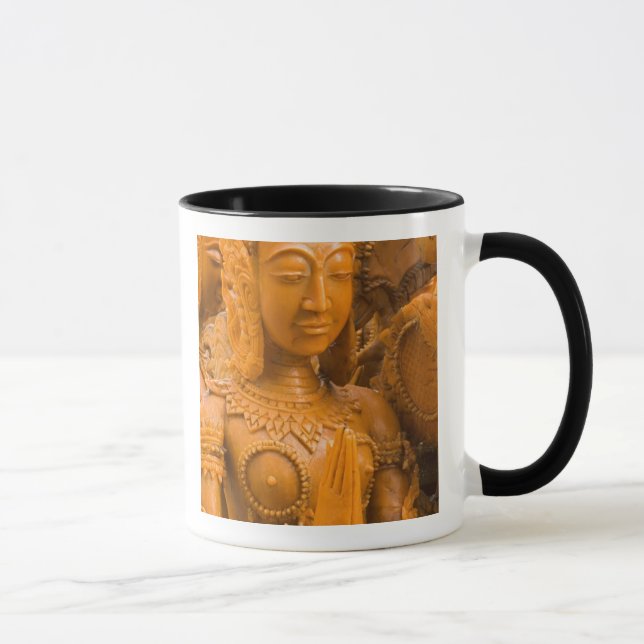 Thailand, Ubon Ratchathani, Candle festival, Mug (Right)