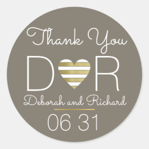 thank you . love heart . romantic wedding favour classic round sticker