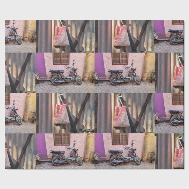 THANK YOU MOTO WALLPAPER WRAPPING PAPER (Seam)