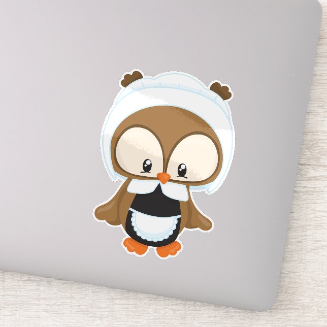 Thanksgiving Owl, Brown Owl, Pilgrim Bonnet (Detail)