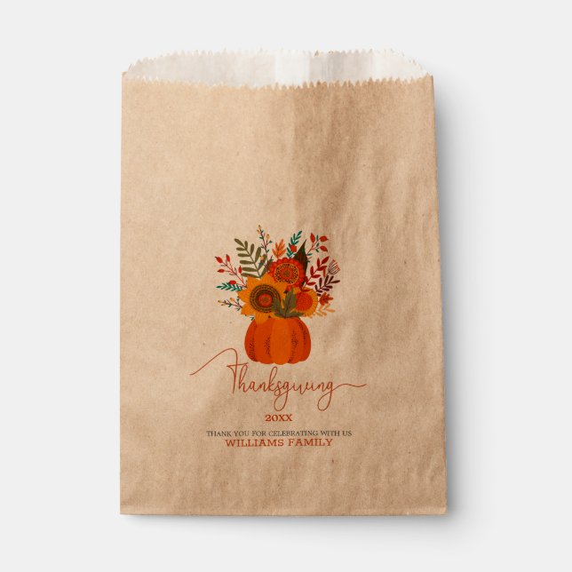 Thanksgiving typography Fall flowers bouquet Favour Bag (Front)