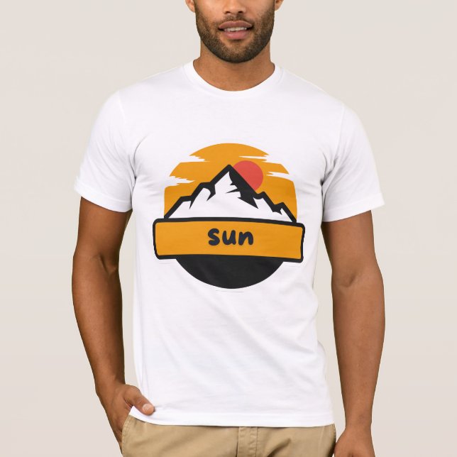 The adventure T-shirt design sun (Front)