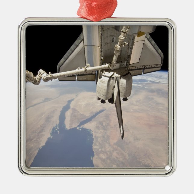 The aft section of the docked space shuttle metal tree decoration (Front)