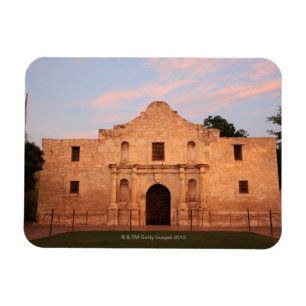 The Alamo Mission in modern day San Antonio, 2 Magnet