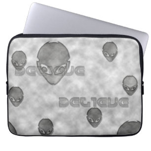 The alien Watchers Laptop Sleeve