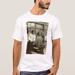 The author Leonid Andreyev with his wife T-Shirt