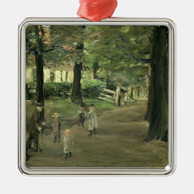 The Avenue Metal Tree Decoration (Front)