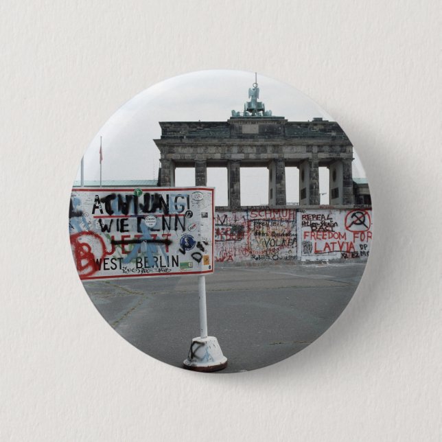 The Berlin Wall 6 Cm Round Badge (Front)