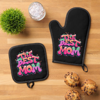 The best mom style graffiti oven mitt & pot holder set