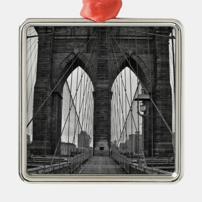 The Brooklyn Bridge in New York City Metal Tree Decoration (Front)