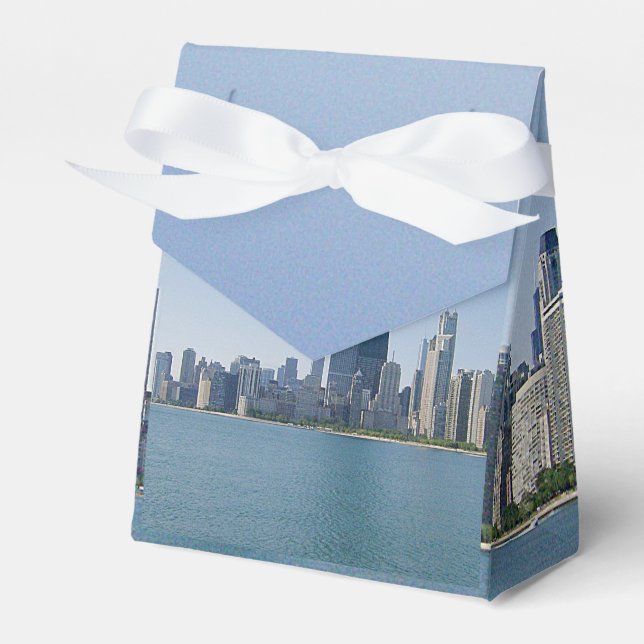 The Chicago Skyline Favour Box (Front Side)