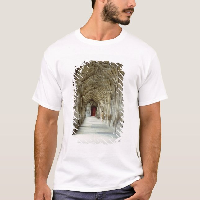 The Cloisters of Gloucester Cathedral, 12th centur T-Shirt (Front)