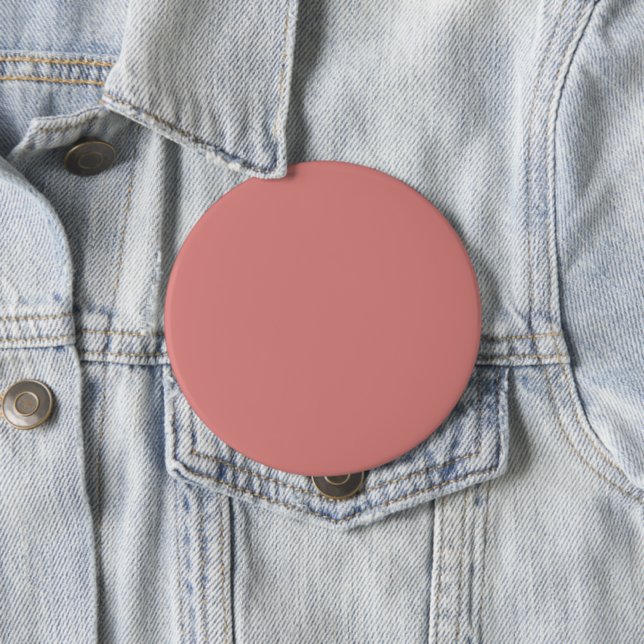 The colour new york pink 10 cm round badge (In Situ)