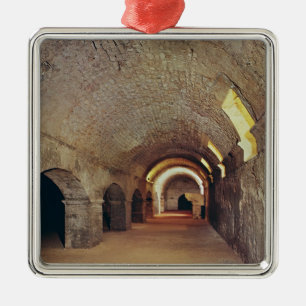 The crypto-porticus metal ornament