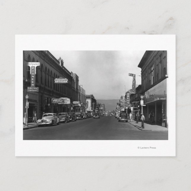 The Dalles, Oregon Main Street Town View Postcard (Front)