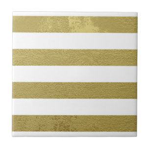 The elegance of gold and white ceramic tile