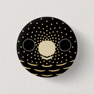 The face of a female Red-tailed Black Cockatoo 3 Cm Round Badge