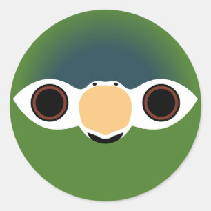 The face of a Noble Macaw Classic Round Sticker