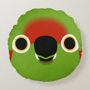 The face of a Red-fronted macaw Round Cushion