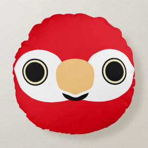 The face of a Scarlet macaw Round Cushion