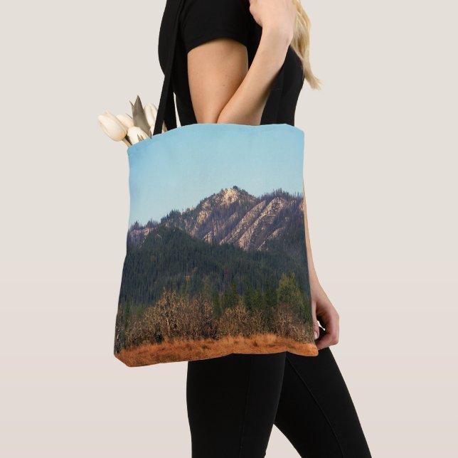 The first snow.... tote bag (Close Up)