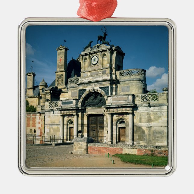 The gatehouse metal tree decoration (Front)