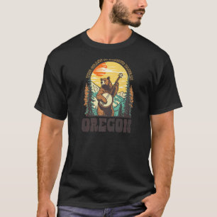 The Grass Is Blue In Oregon Vintage Bear Banjo Pla T-Shirt