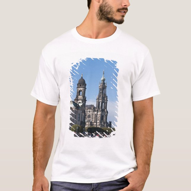 The hofkirche (Church of the Court) Dresden T-Shirt (Front)