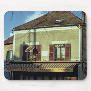 The house in which Vincent van Gogh Mouse Pad