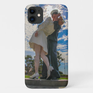 The Kiss iPhone 11 Case