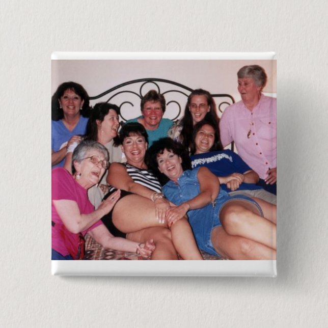 the ladies 15 cm square badge (Front)