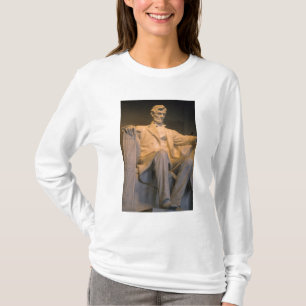 The Lincoln Memorial in Washington DC. T-Shirt