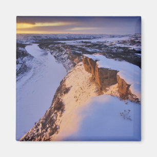 The Little Missouri River in winter in Magnet
