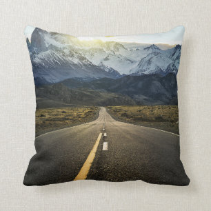 The Long Road To Fitzroy Mountain - Ruta 40 Cushion