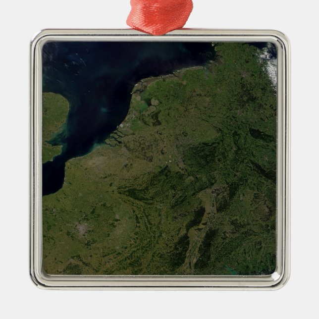 The Low Countries Metal Tree Decoration (Front)