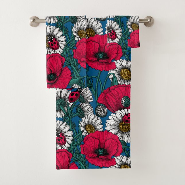 The meadow bath towel set (Insitu)