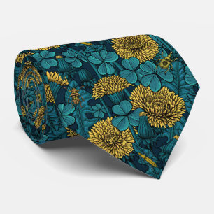 The meadow in yellow and blue tie