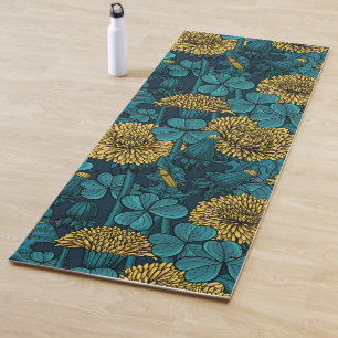 The meadow in yellow and blue yoga mat