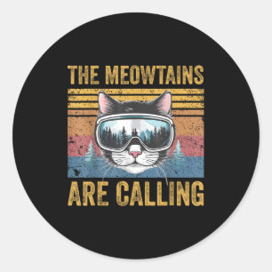 The meowtains are calling funny cat snowboard classic round sticker