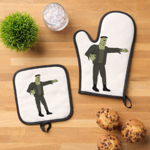 The Monster Oven Mitt & Pot Holder Set