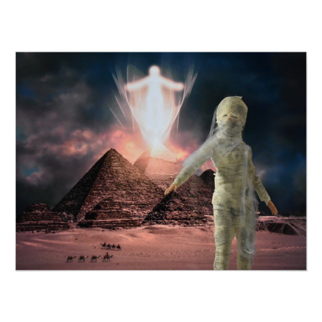 The Mummy escapes from Egypt. Halloween Poster (Front)