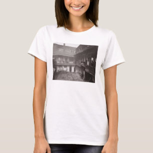 The Oxford Arms in Warwick Lane, 1875, from 'Histo T-Shirt